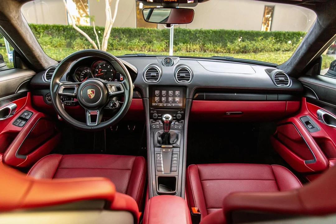 2019 Porsche 718 Cayman GTS - Image 3 of 4