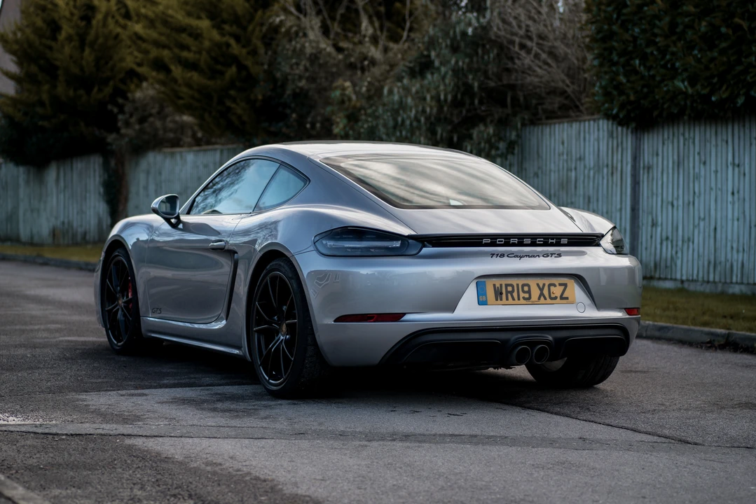 2019 Porsche 718 Cayman GTS - Image 8 of 31