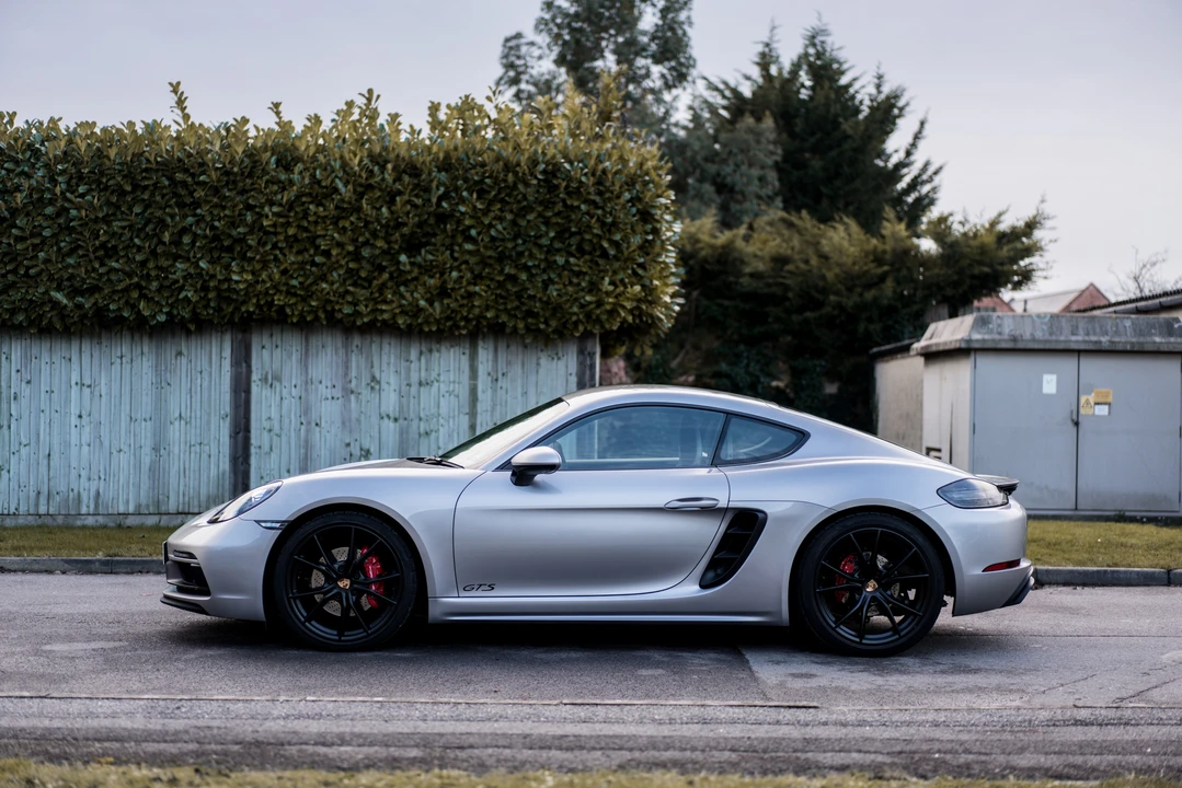 2019 Porsche 718 Cayman GTS - Image 9 of 31