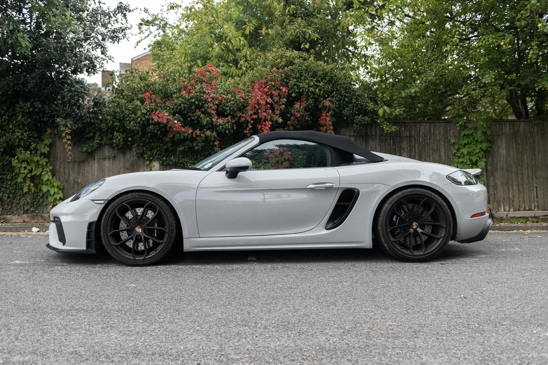 2019 Porsche 718 Boxster Spyder - Image 11 of 31