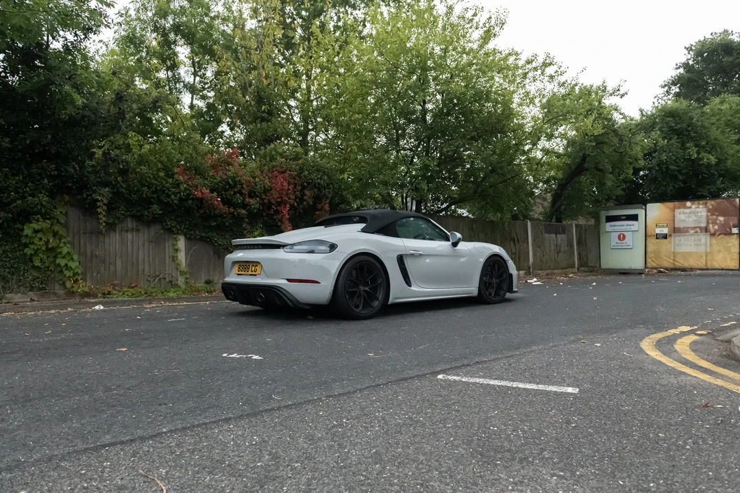 2019 Porsche 718 Boxster Spyder - Image 22 of 31