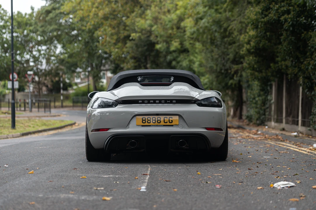 2019 Porsche 718 Boxster Spyder - Image 25 of 31