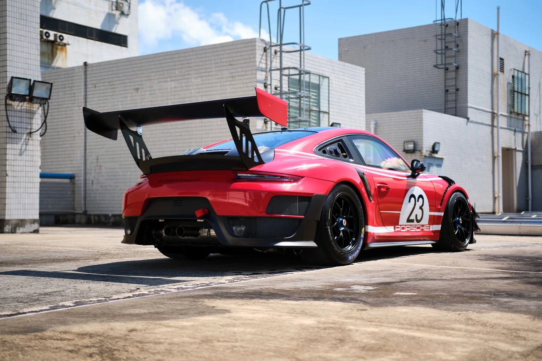 2019 Porsche 991 GT2 RS - Image 16 of 31