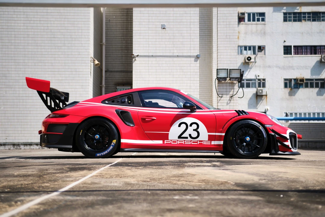 2019 Porsche 991 GT2 RS - Image 17 of 31