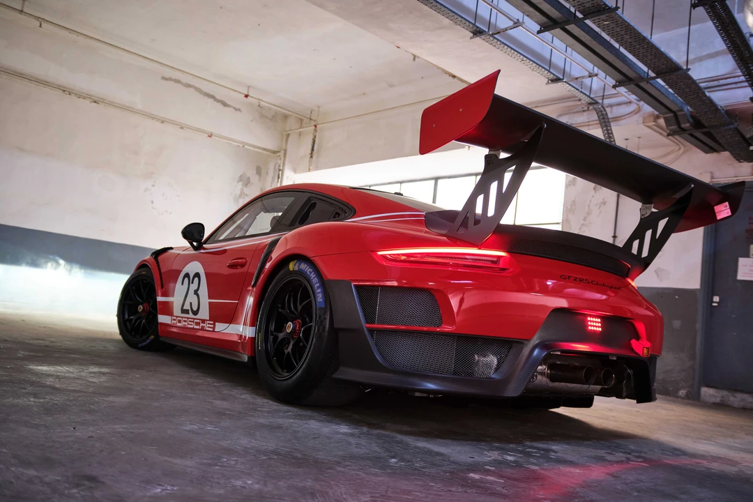 2019 Porsche 991 GT2 RS - Image 27 of 31