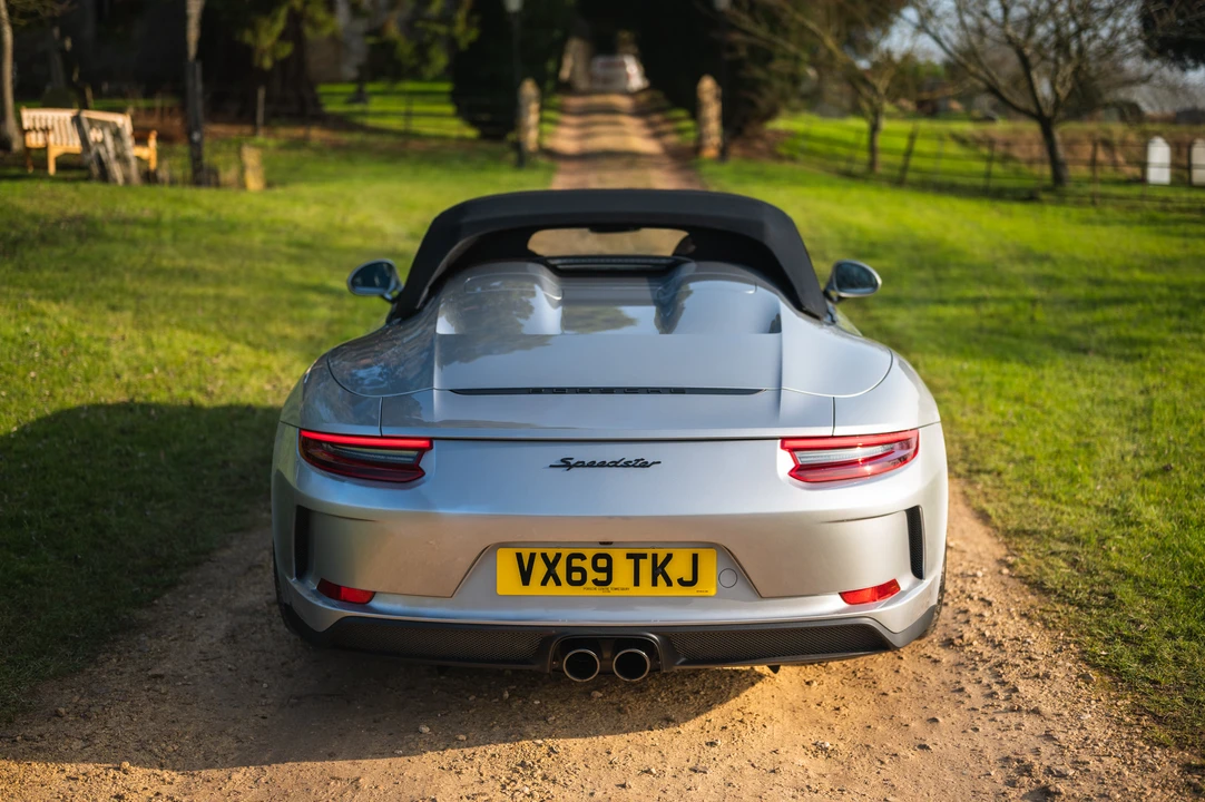 2019 Porsche 991 Speedster - Image 17 of 31