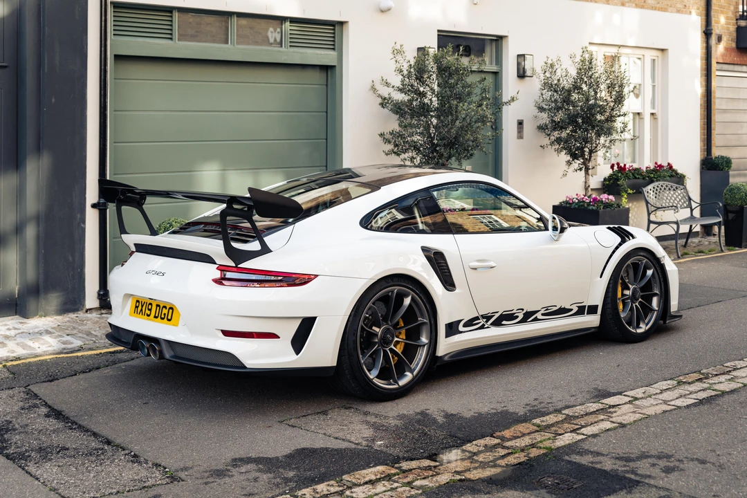 2018 Porsche 991 Carrera - Image 16 of 31