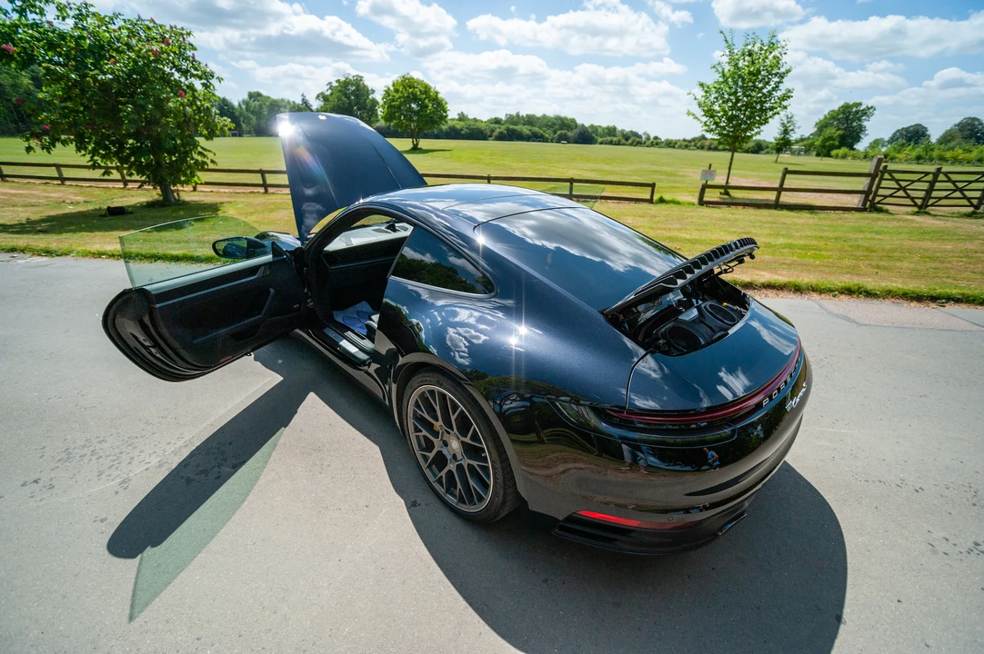 2019 Porsche 992 Carrera S - Image 13 of 31