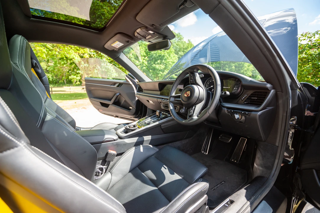 2019 Porsche 992 Carrera S - Image 26 of 31