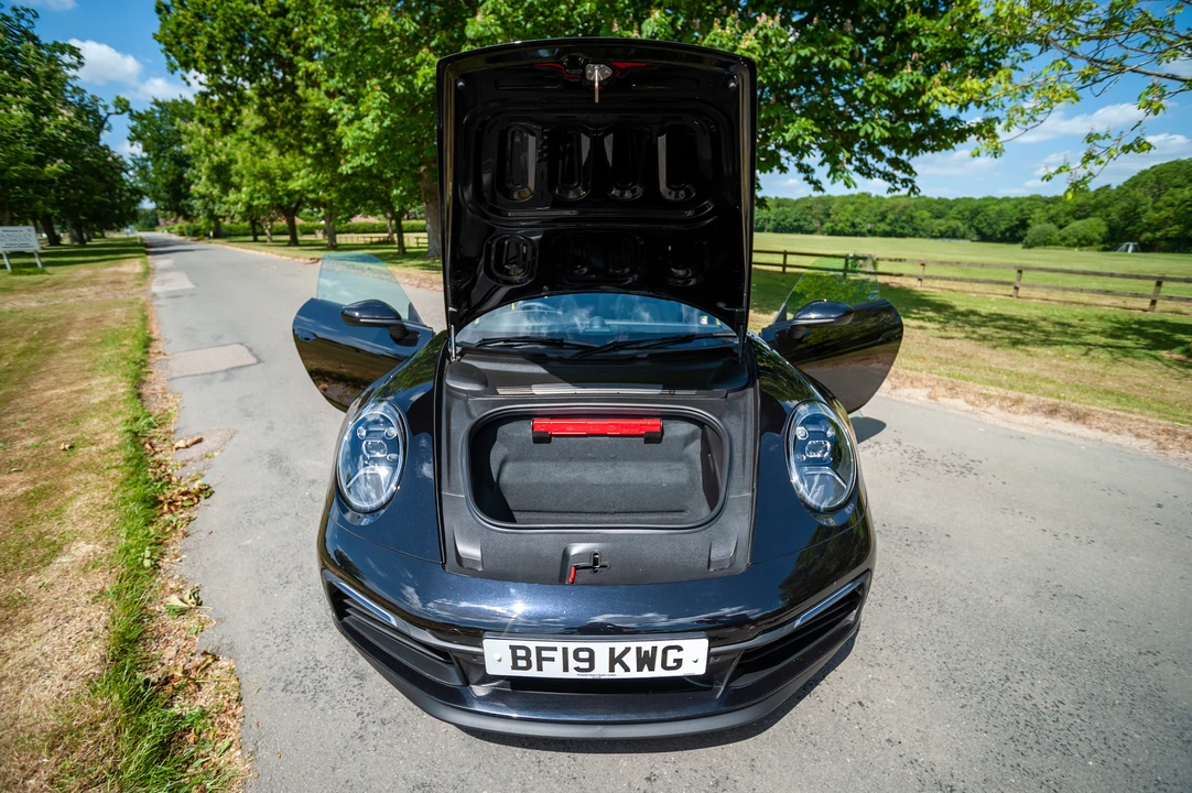 2019 Porsche 992 Carrera S - Image 29 of 31