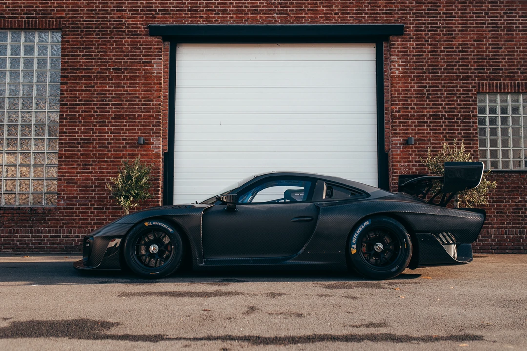 2019 Porsche 934 & 935 - Image 5 of 31