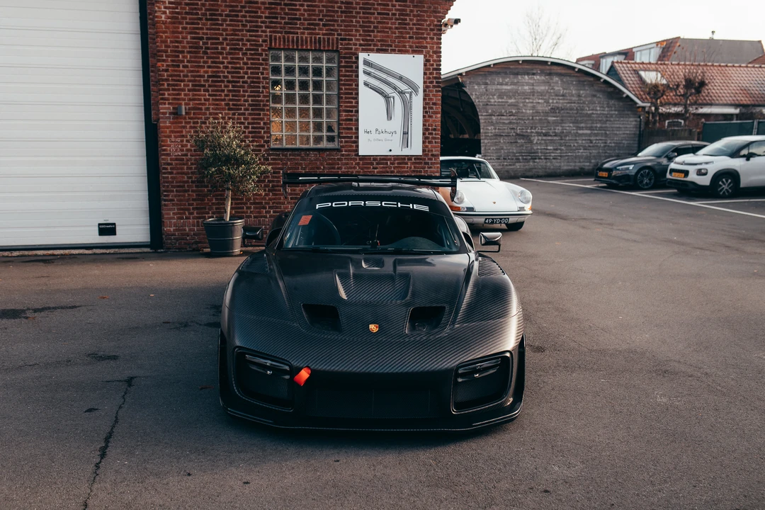 2019 Porsche 934 & 935 - Image 3 of 31