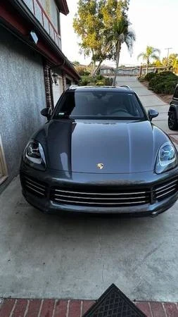 2019 Porsche 9Y0/9Y3 Cayenne - Image 2 of 3