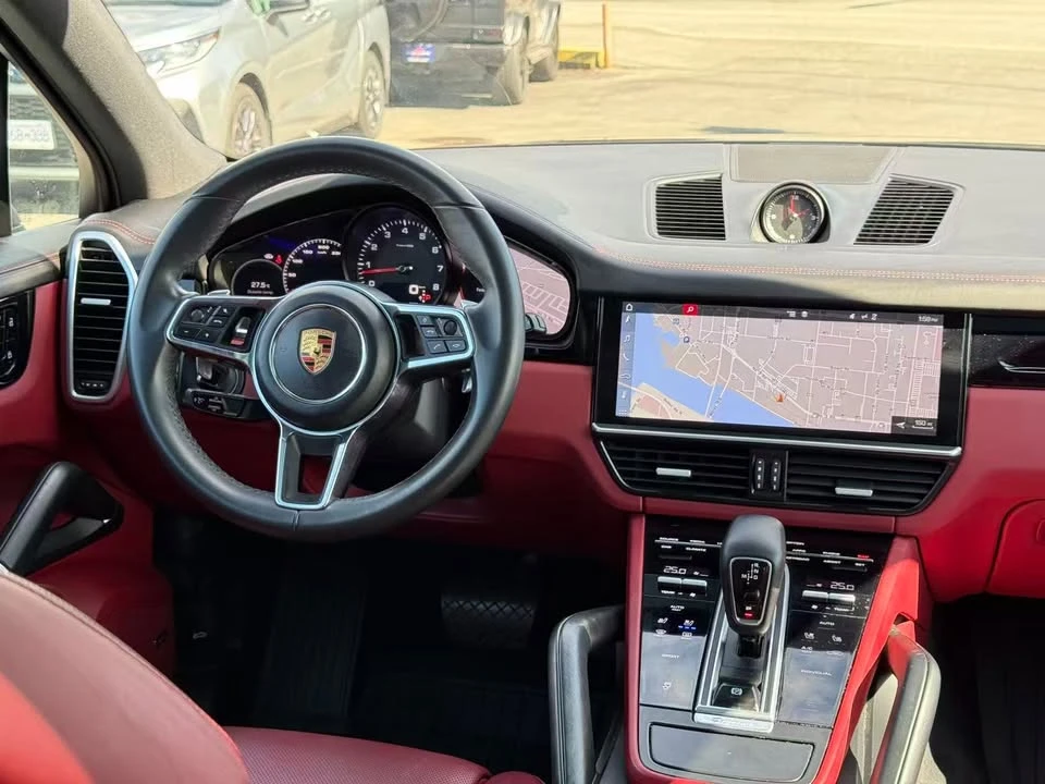 2019 Porsche 9Y0/9Y3 Cayenne - Image 18 of 20