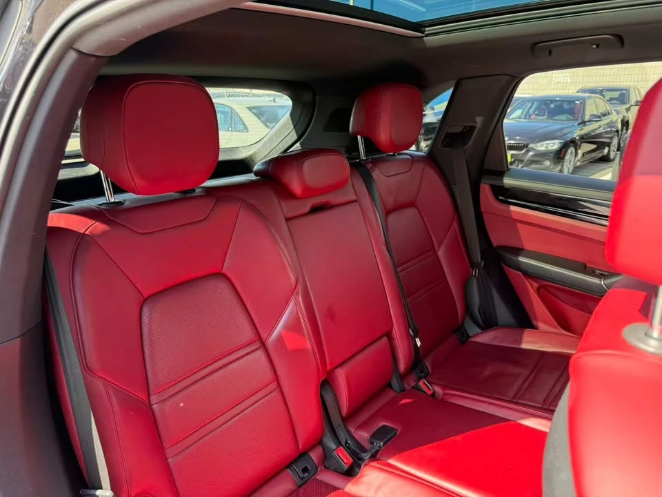 2019 Porsche 9Y0/9Y3 Cayenne - Image 14 of 20