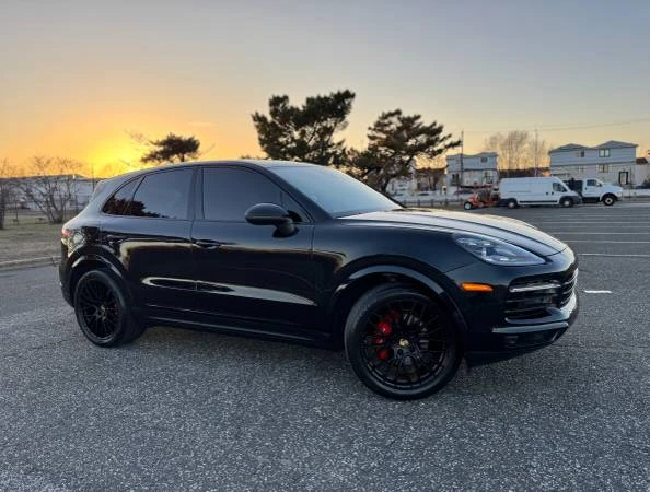 2019 Porsche 9Y0/9Y3 Cayenne - Image 2 of 18