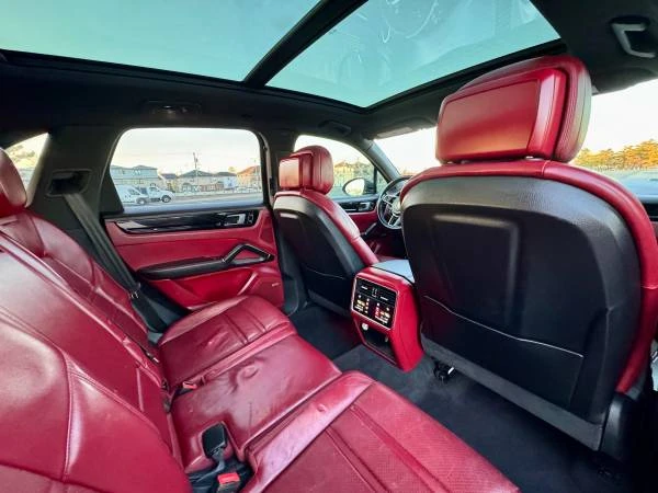 2019 Porsche 9Y0/9Y3 Cayenne - Image 16 of 18