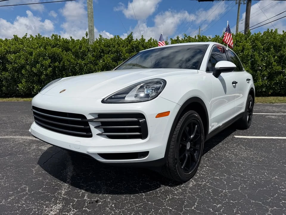 2019 Porsche 9Y0/9Y3 Cayenne - Image 2 of 18