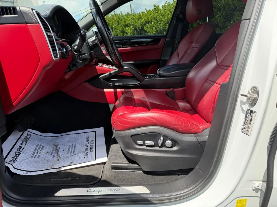 2019 Porsche 9Y0/9Y3 Cayenne - Image 14 of 18