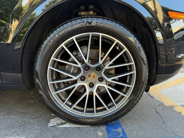 2019 Porsche 9Y0/9Y3 Cayenne - Image 13 of 21