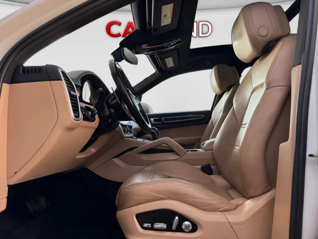 2019 Porsche 9Y0/9Y3 Cayenne - Image 13 of 31
