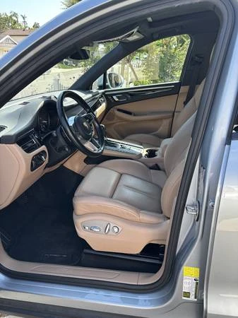 2019 Porsche Macan - Image 2 of 7