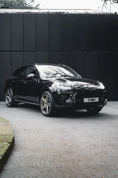 2019 Porsche Macan Turbo - Image 21 of 31