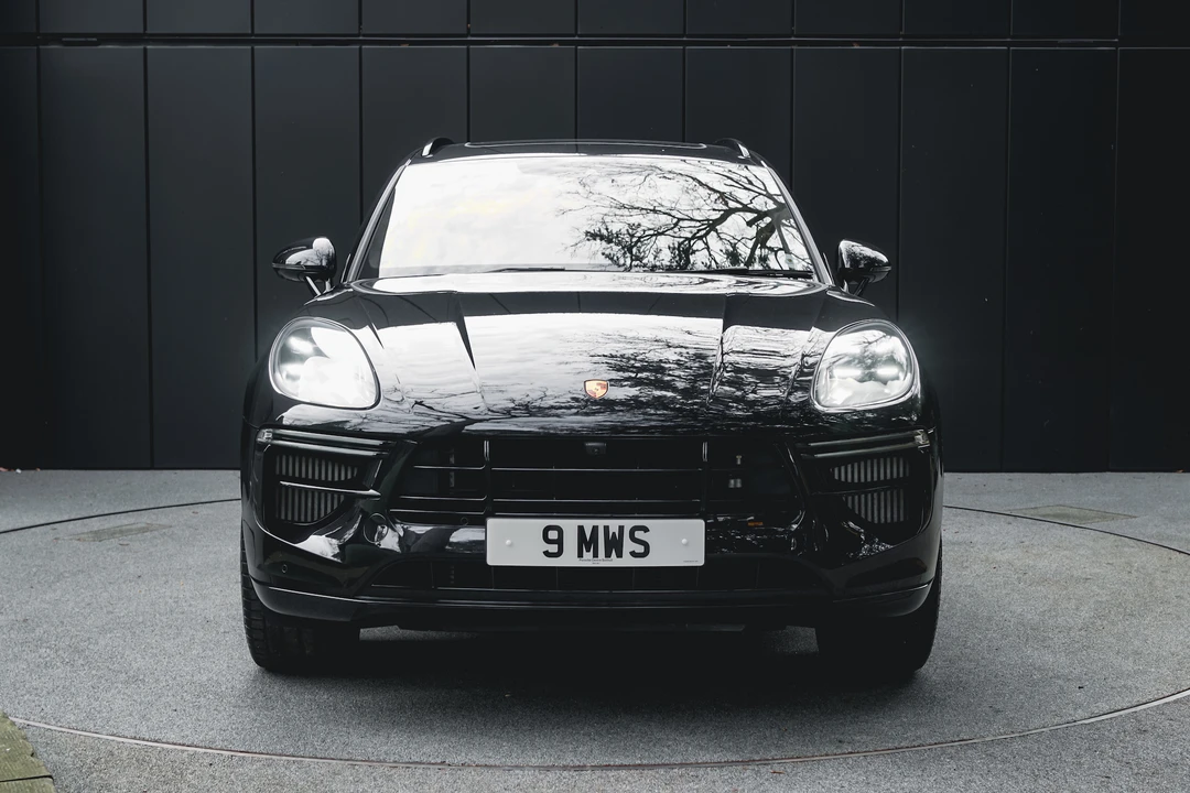 2019 Porsche Macan Turbo - Image 3 of 31