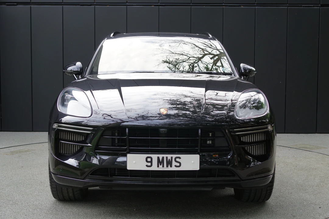 2019 Porsche Macan Turbo - Image 11 of 31
