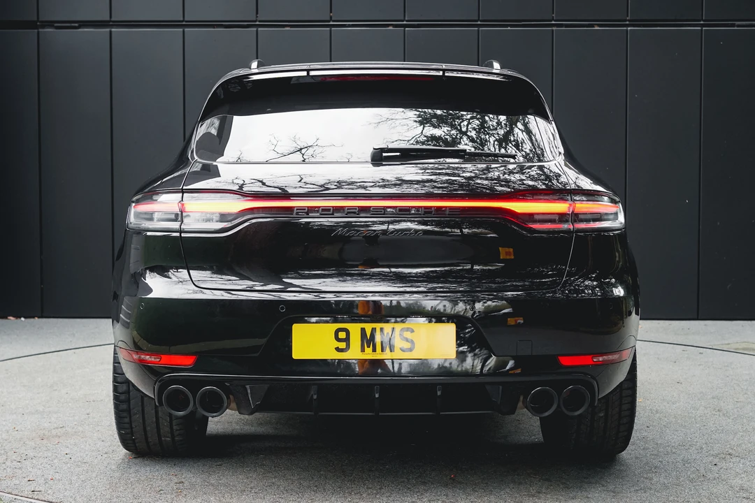 2019 Porsche Macan Turbo - Image 7 of 31