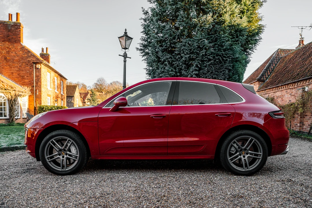 2019 Porsche Macan Turbo - Image 5 of 31
