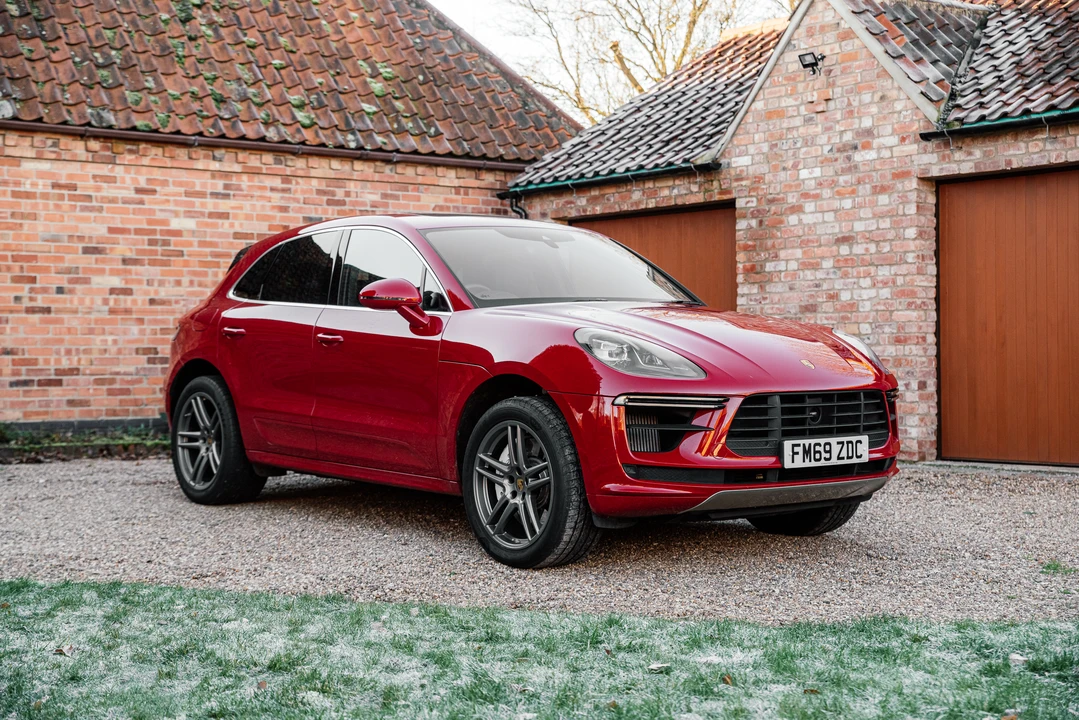 2019 Porsche Macan Turbo - Image 11 of 31
