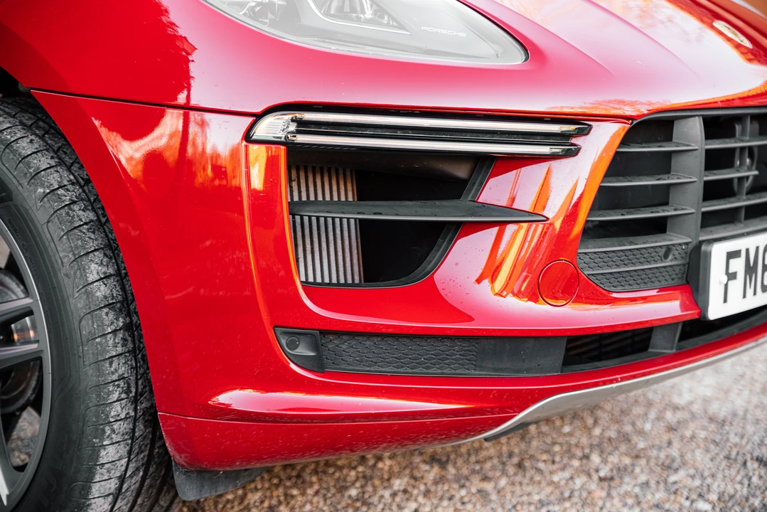 2019 Porsche Macan Turbo - Image 18 of 31
