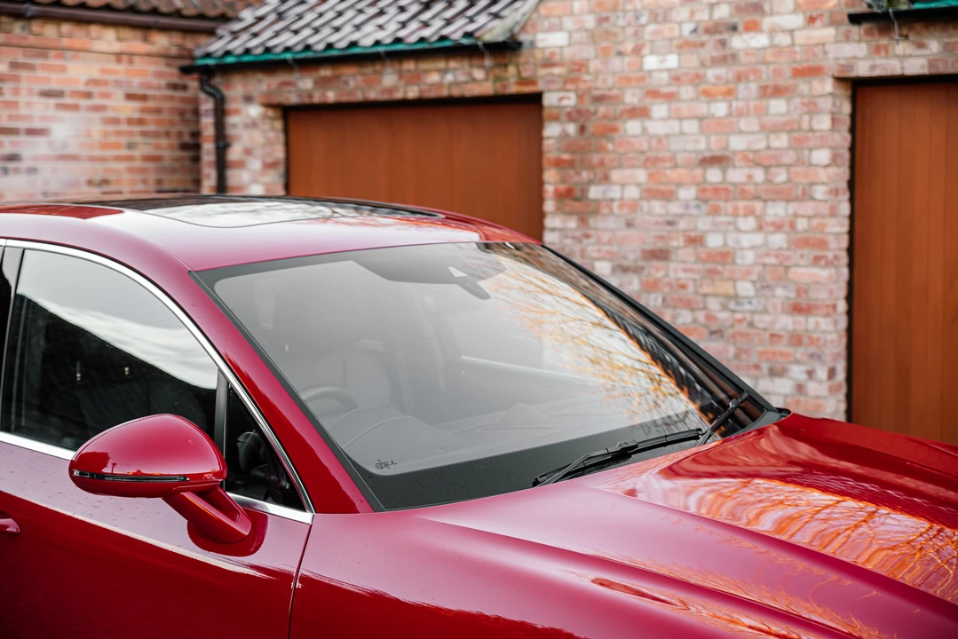 2019 Porsche Macan Turbo - Image 30 of 31