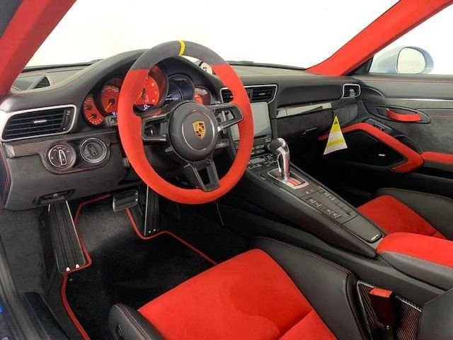 2019 Porsche 991 GT2 RS - Image 6 of 10