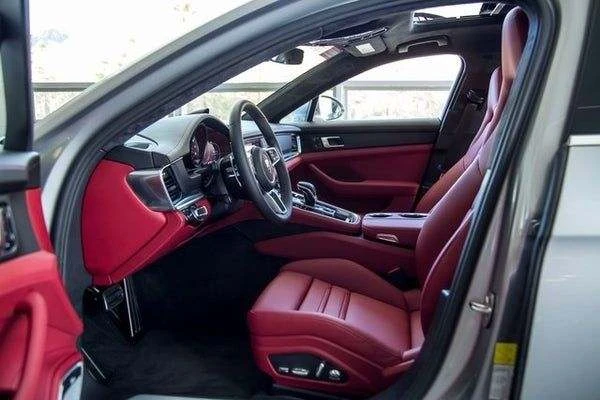 2019 Porsche 971 Panamera Sport Turismo - Image 4 of 7