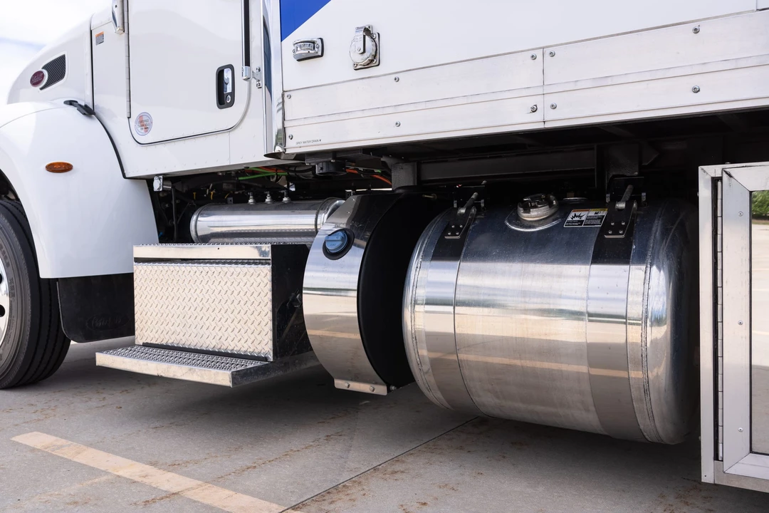 2019 Peterbilt - Image 26 of 31
