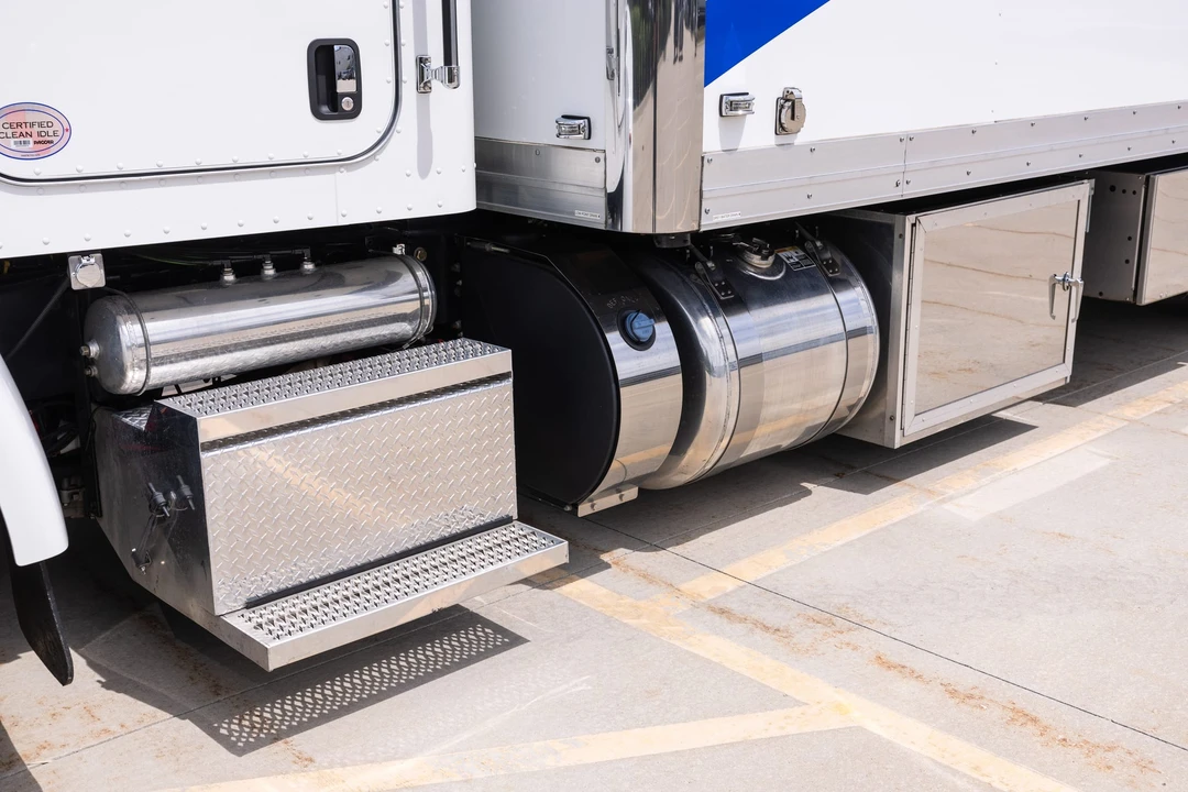 2019 Peterbilt - Image 22 of 31