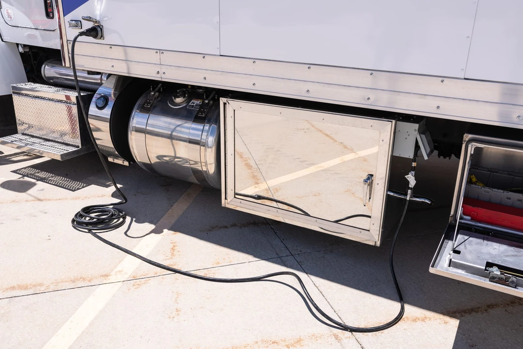 2019 Peterbilt - Image 27 of 31