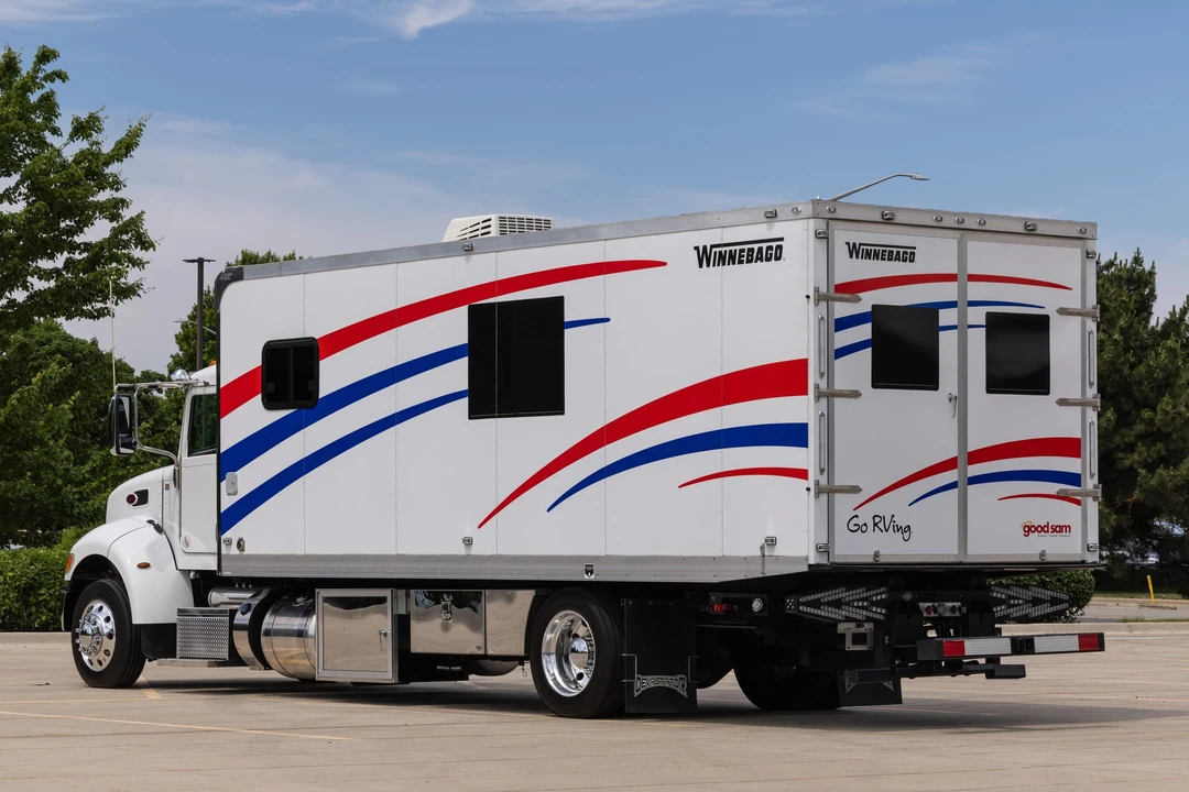 2019 Peterbilt - Image 14 of 31