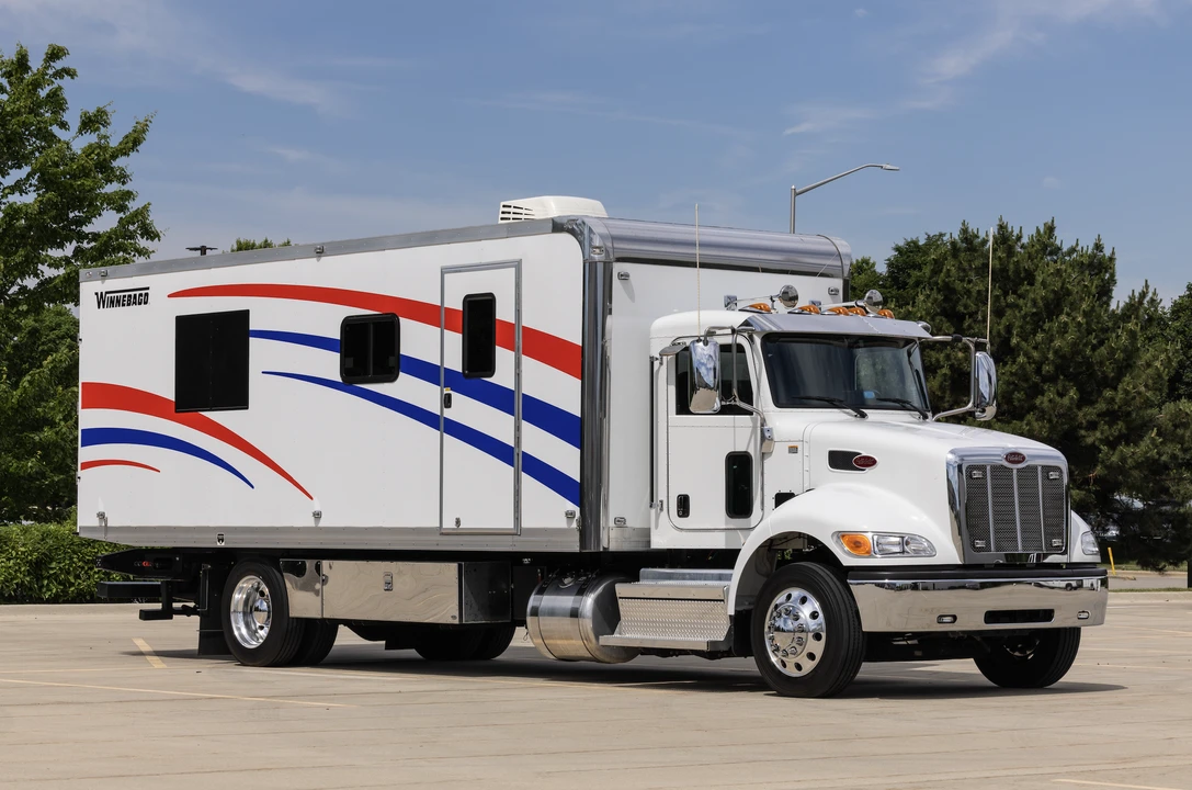 2019 Peterbilt - Image 6 of 31