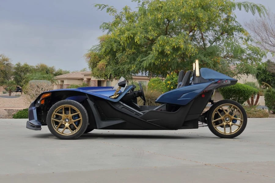 2019 Polaris Slingshot - Image 11 of 24
