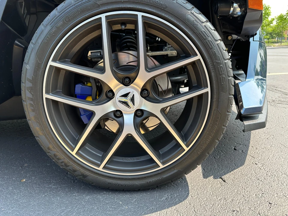 2019 Polaris Slingshot - Image 30 of 31