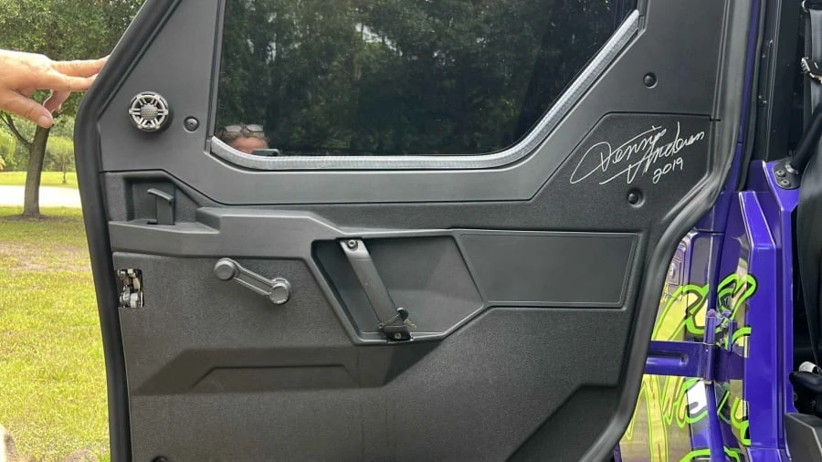 2019 Polaris - Image 12 of 30