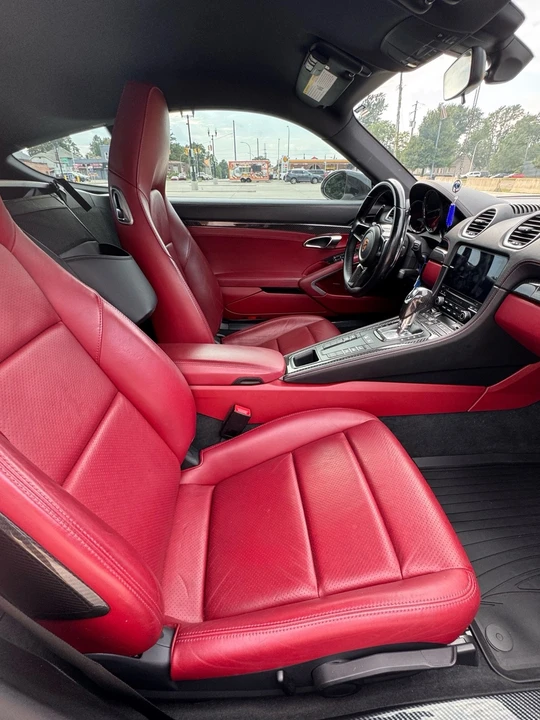 2019 Porsche 718 Cayman - Image 13 of 17