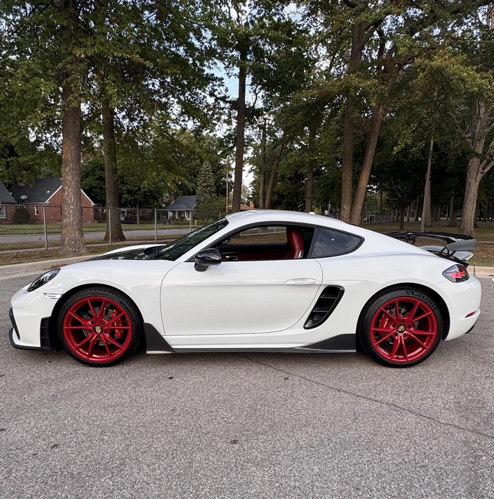 2019 Porsche 718 Cayman - Image 2 of 17