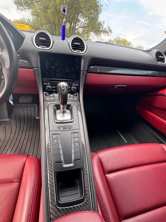 2019 Porsche 718 Cayman - Image 17 of 17
