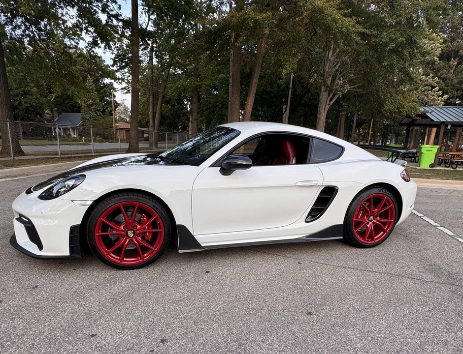 2019 Porsche 718 Cayman - Image 7 of 17