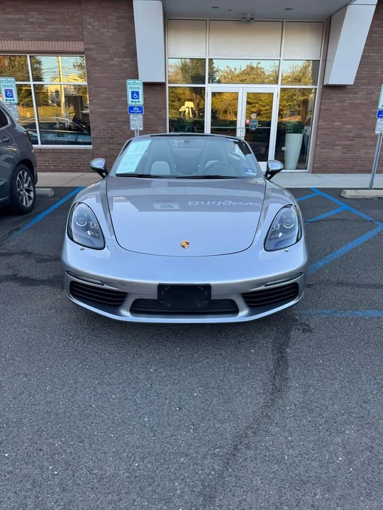 2019 Porsche 718 Boxster S - Image 2 of 10
