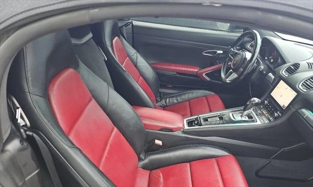 2019 Porsche 718 Boxster - Image 11 of 20